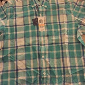 Club room shirt size small. (A little big)) new